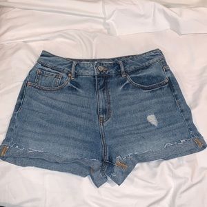 PacSun Mom Short